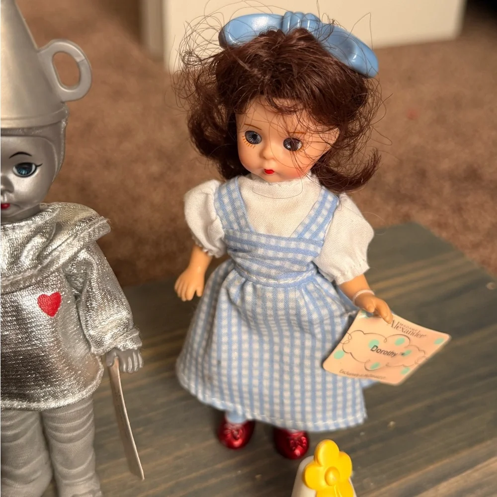 Madame Alexander Wizard of Oz Doll Set - Blue, Black, Silver, Pink, Brown - Picture 7 of 10